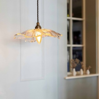 Organic Fleur Glass Pendant Light